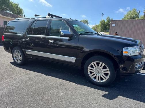 2013 Lincoln Navigator L