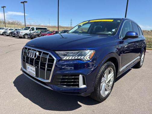 2024 Audi Q7 55 Premium Plus