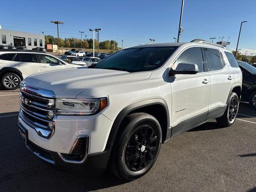 2021 GMC Acadia SLT
