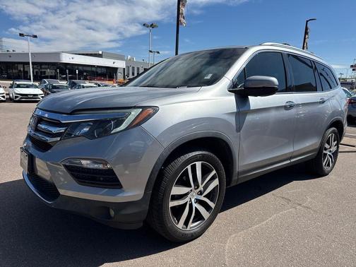 Silver 2016 Honda Pilot Touring