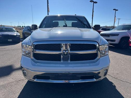 Bright White Clearcoat 2019 RAM 1500 Classic Tradesman