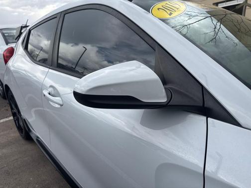 2019 Hyundai Veloster Turbo R-Spec