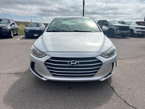 Symphony Silver 2017 Hyundai ELANTRA SE