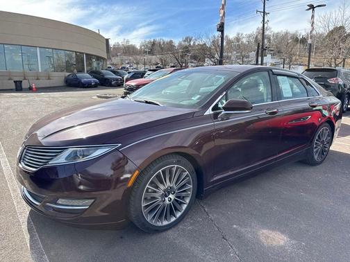 2013 Lincoln MKZ Base