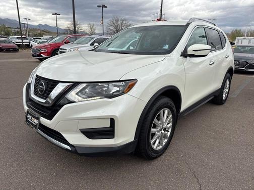 2020 Nissan Rogue SV