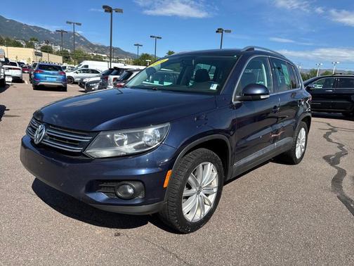 2014 Volkswagen Tiguan SE