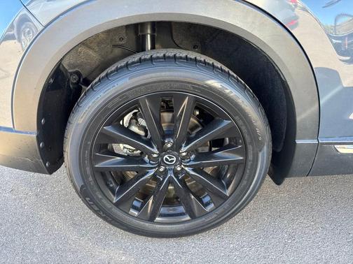 2022 Mazda CX-9 Carbon Edition