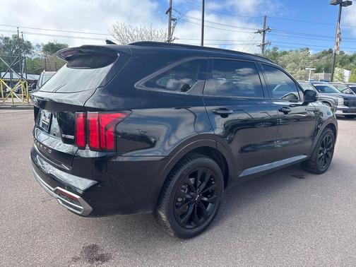 Ebony Black 2021 Kia Sorento SX