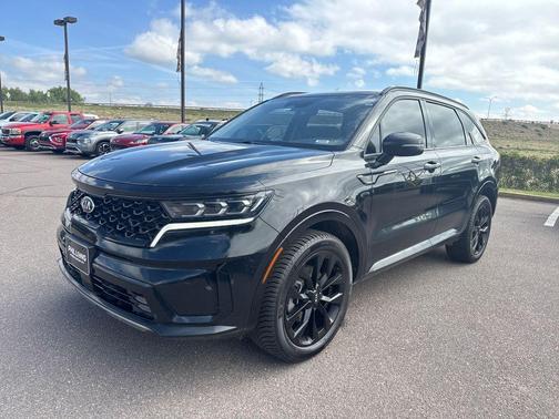 Ebony Black 2021 Kia Sorento SX