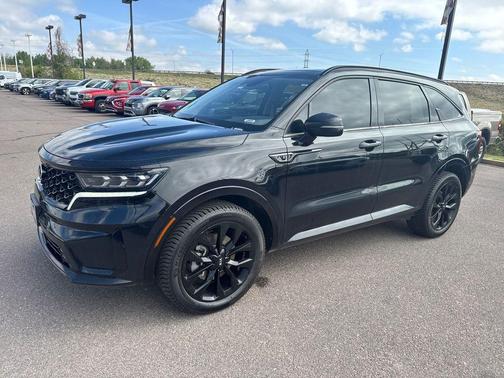 Ebony Black 2021 Kia Sorento SX