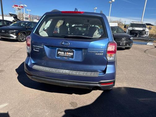 2017 Subaru Forester 2.5i