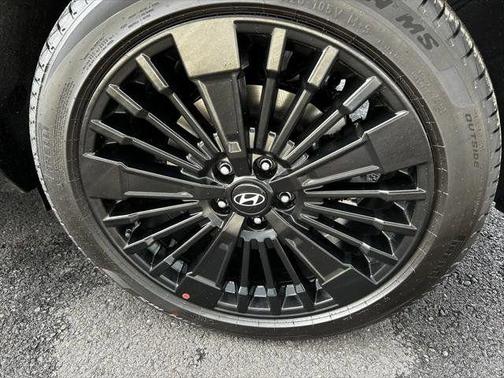 2025 Hyundai SANTA FE HEV Calligraphy