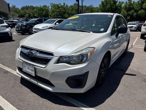 2014 Subaru Impreza 2.0i