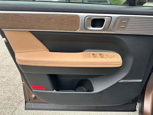 2026 Hyundai SANTA FE HEV Calligraphy