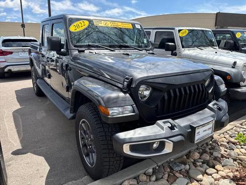 2022 Jeep Gladiator Overland
