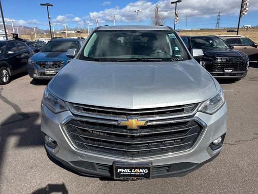 2021 Chevrolet Traverse LT Cloth