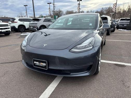 2019 Tesla Model 3 Long Range