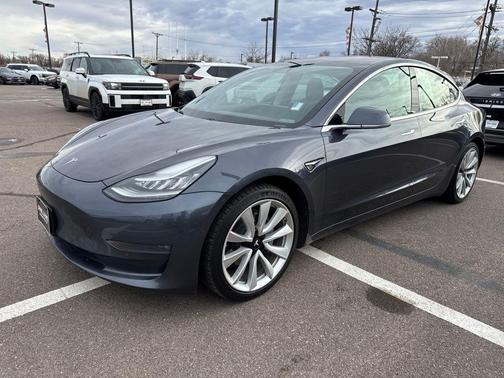 2019 Tesla Model 3 Long Range