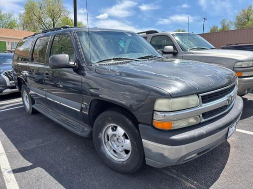 2003 Chevrolet Suburban LS