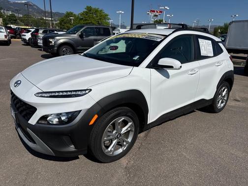 2023 Hyundai KONA SEL