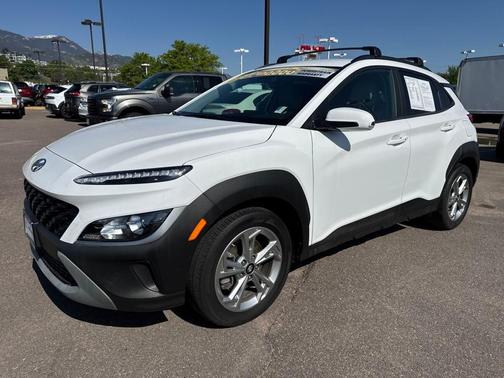 2023 Hyundai KONA SEL