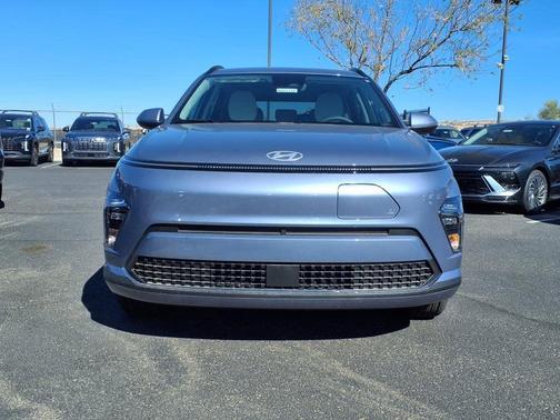 2025 Hyundai KONA EV SEL