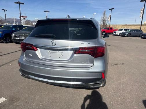 2017 Acura MDX 3.5L w/Advance Package