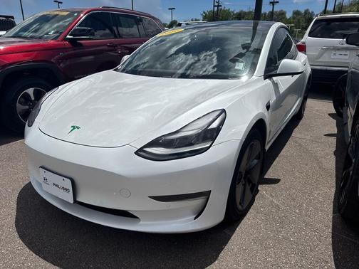 2021 Tesla Model 3 Standard Range Plus