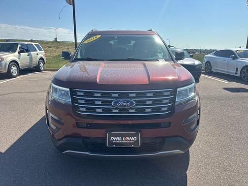 Bronze 2016 Ford Explorer XLT