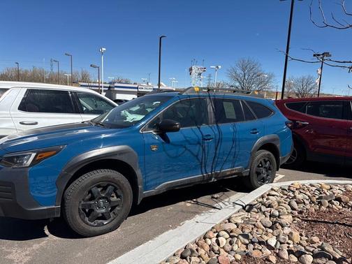 Geyser Blue 2022 Subaru Outback Wilderness