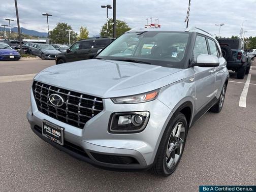 2022 Hyundai VENUE SEL