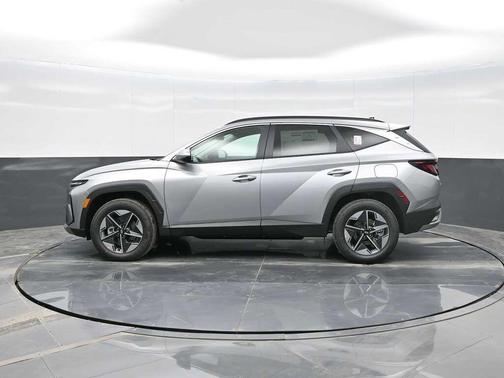 Shimmering Silver 2026 Hyundai TUCSON Plug-In Hybrid SEL