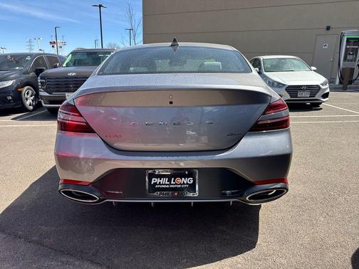2024 Genesis G70 2.5T