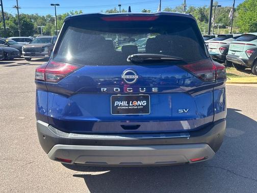 Caspian Blue 2022 Nissan Rogue SV