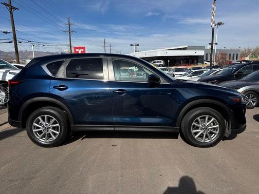2023 Mazda CX-5 2.5 S Preferred Package