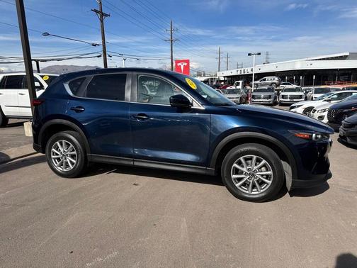 2023 Mazda CX-5 2.5 S Preferred Package