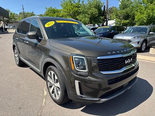 2022 Kia Telluride S
