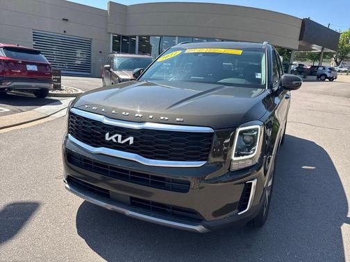 2022 Kia Telluride S
