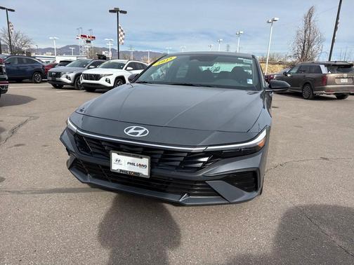 2025 Hyundai ELANTRA SEL Sport