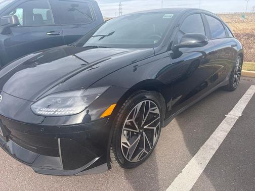 2024 Hyundai IONIQ 6 SEL