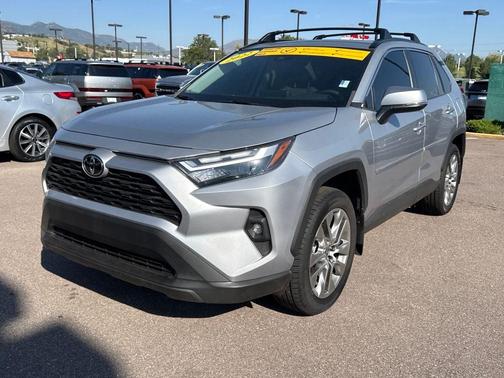 2022 Toyota RAV4 XLE Premium
