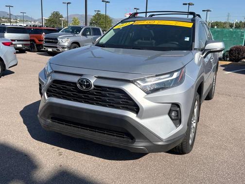 2022 Toyota RAV4 XLE Premium