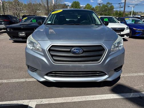 Ice Silver Metallic 2017 Subaru Legacy 2.5i