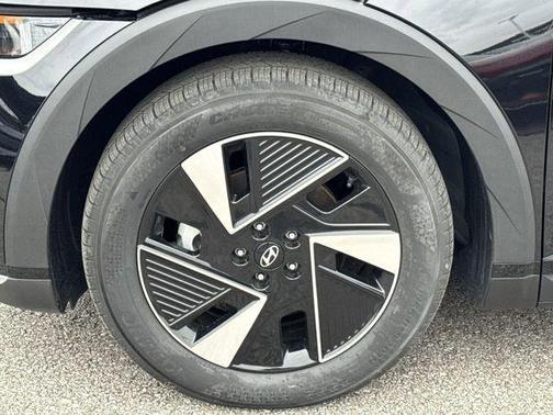 2025 Hyundai IONIQ 5 SE