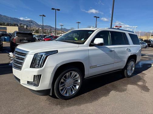 2016 Cadillac Escalade Platinum