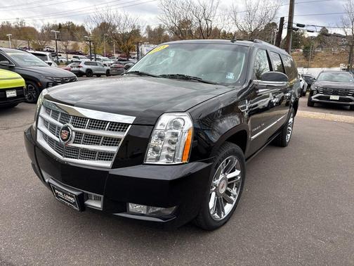 2013 Cadillac Escalade ESV Platinum Edition