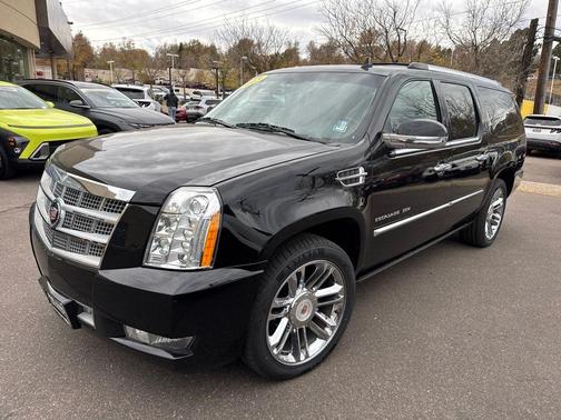 2013 Cadillac Escalade ESV Platinum Edition