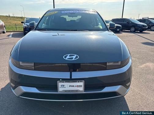 2025 Hyundai IONIQ 5 SE Standard Range