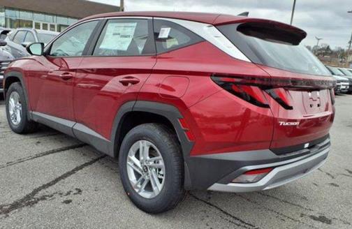 2025 Hyundai TUCSON SE