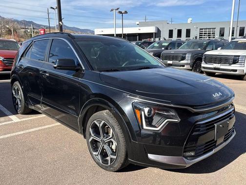 2023 Kia Niro EX Touring